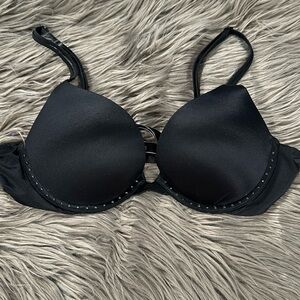 Victoria secret very sexy push up bra blackk rhinestone detail